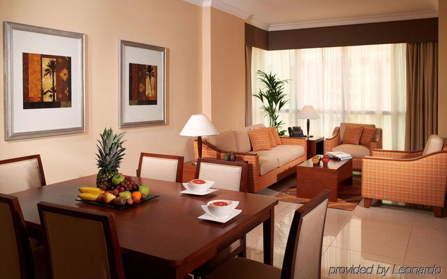 Al Rawda Arjaan By Rotana, 4*